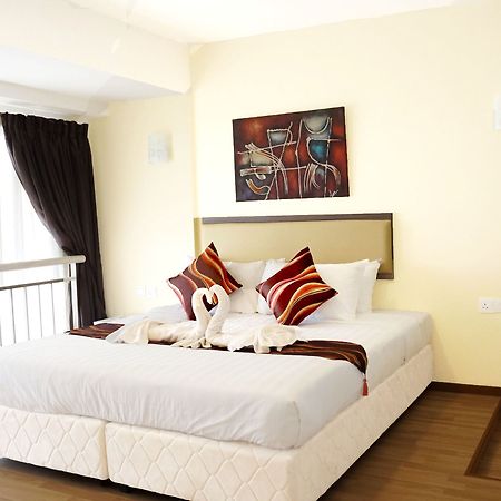 Gloria Swiss Apartment Melaka Ayer Keroh Extérieur photo