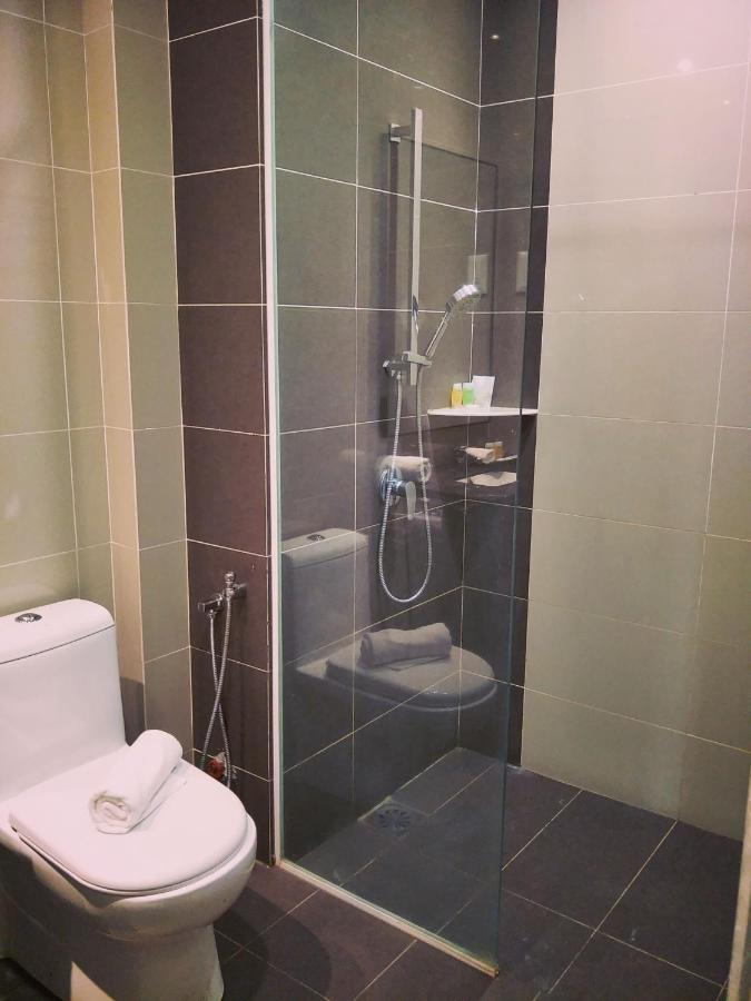 Gloria Swiss Apartment Melaka Ayer Keroh Extérieur photo
