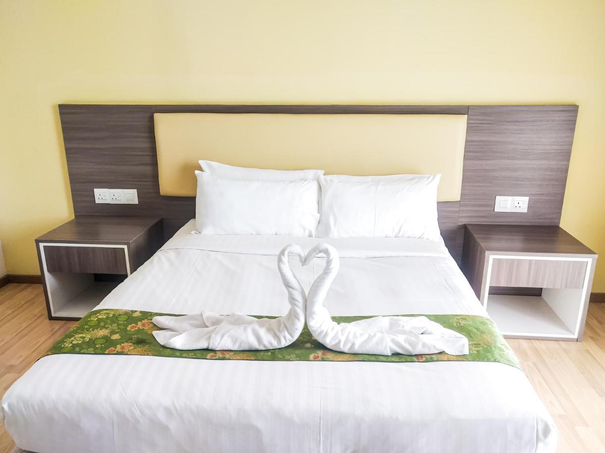 Gloria Swiss Apartment Melaka Ayer Keroh Chambre photo